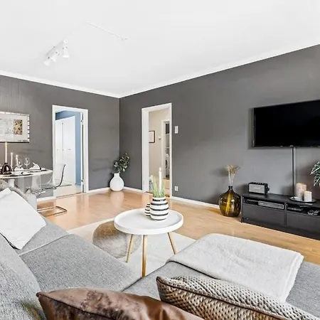 4-bedroom By Lerkendal